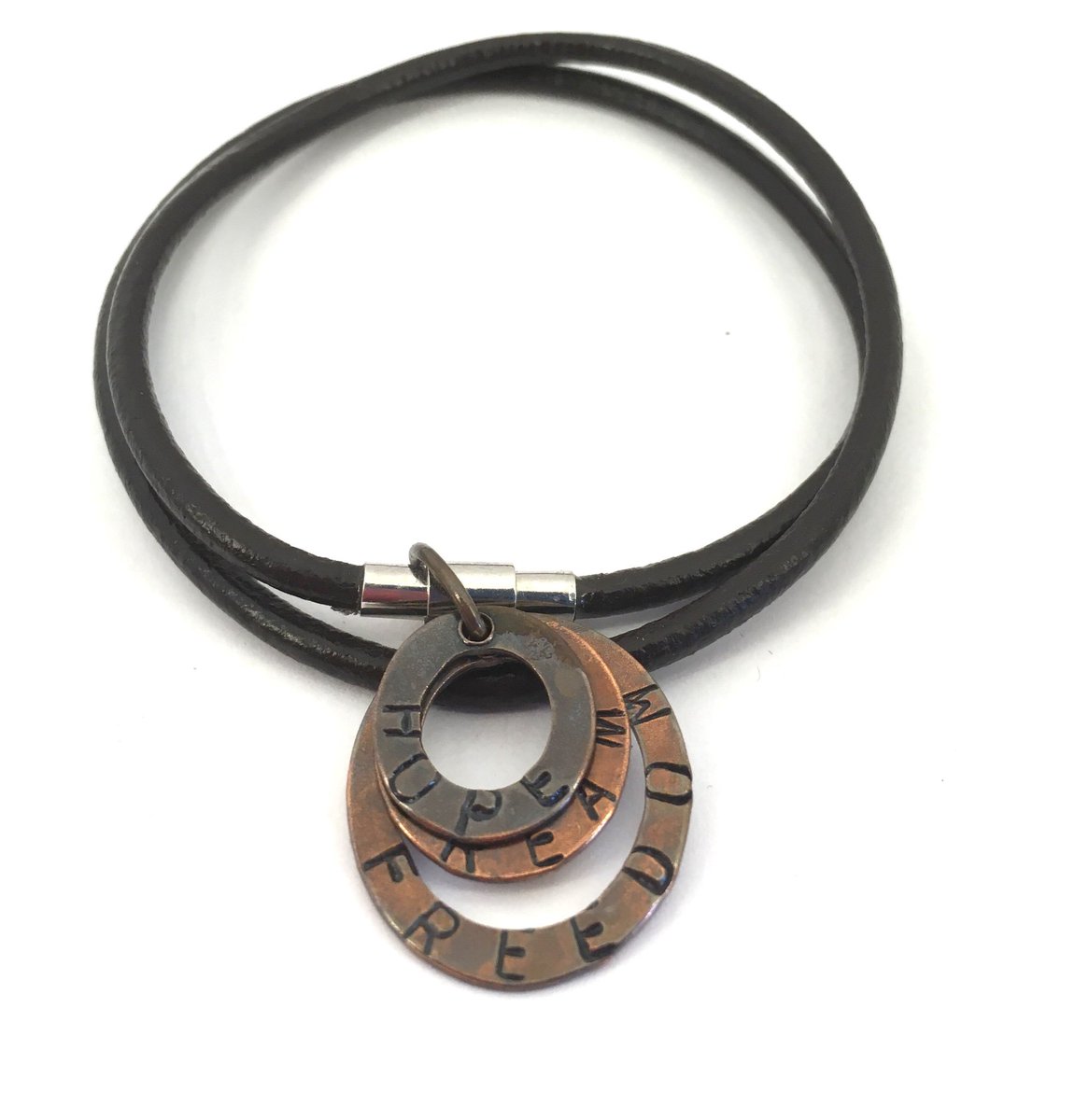 Melanie260198's tweet photo. Good morning everyone have a nice day ๐ sale still running at https://t.co/Ww0gQKpGBi #handmade #jewellery #christmasgifts #prettythings #checkitour๐ #retweet๐ https://t.co/ha0PFwkRDK