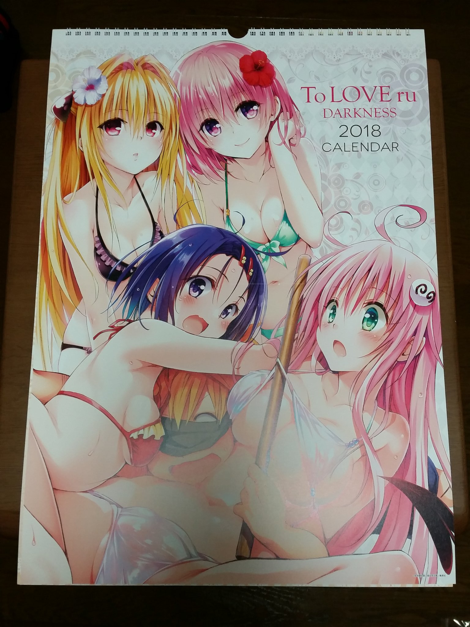 Tolove結城 Twitterren 本日ジャンプショップにて 予約した To Loveる とらぶる ダークネス コミックカレンダー18を入手しました なんと 特典として4枚のプロマイド付き 可愛くてエロさもあるヒロイン達は 何とも感動です Toloveる Tolove結城 Twitterren 本日ジャンプショップにて 予約した To Loveる とらぶる ダークネス コミックカレンダー18を入手しました なんと 特典として4枚のプロマイド付き 可愛くてエロさもあるヒロイン達は 何とも感動です Toloveる