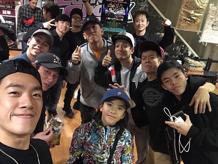 4日間台湾に行ってきました！
アジアの大会は初で緊張したけど、ソロはベスト16！
チームはARIYAとしてゲストで呼ばれたけどベスト16で負けてしまった！悔しい！みんなうますぎた！
友達も増えたし良きでした！
次はアメリカ！もっと頑張るろ！ARIYAのみなさんありがとうございました！