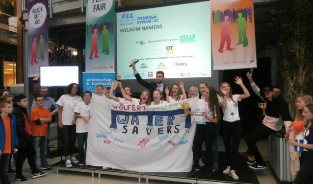 Wolfert Dalton door naar de Beneluxfinale First Lego League  - hartvanhillegersberg.nl/lees/15771/wol…
