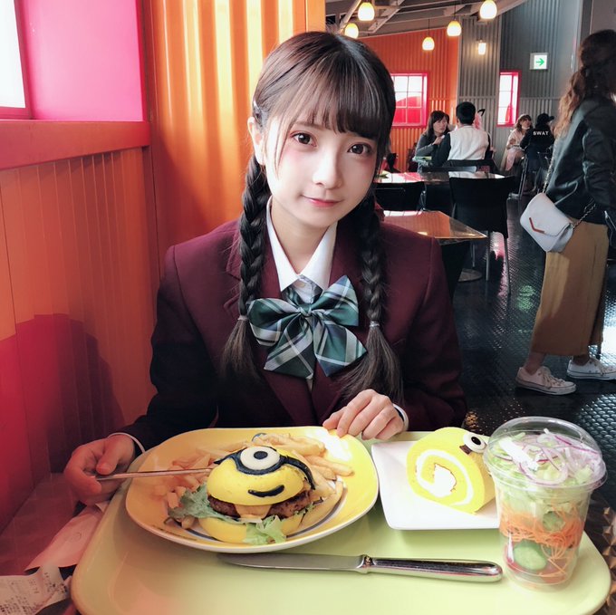 Twitterのコスプレ画像3