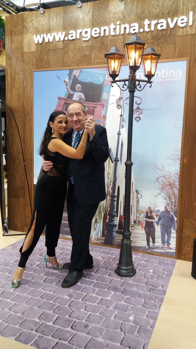 tangomice's tweet photo. Last day to Tweet your Tango Picture with the hashtag  #ibtm_argentina @ibtmworld @Emora_Franco https://t.co/VVhCxfGfzC