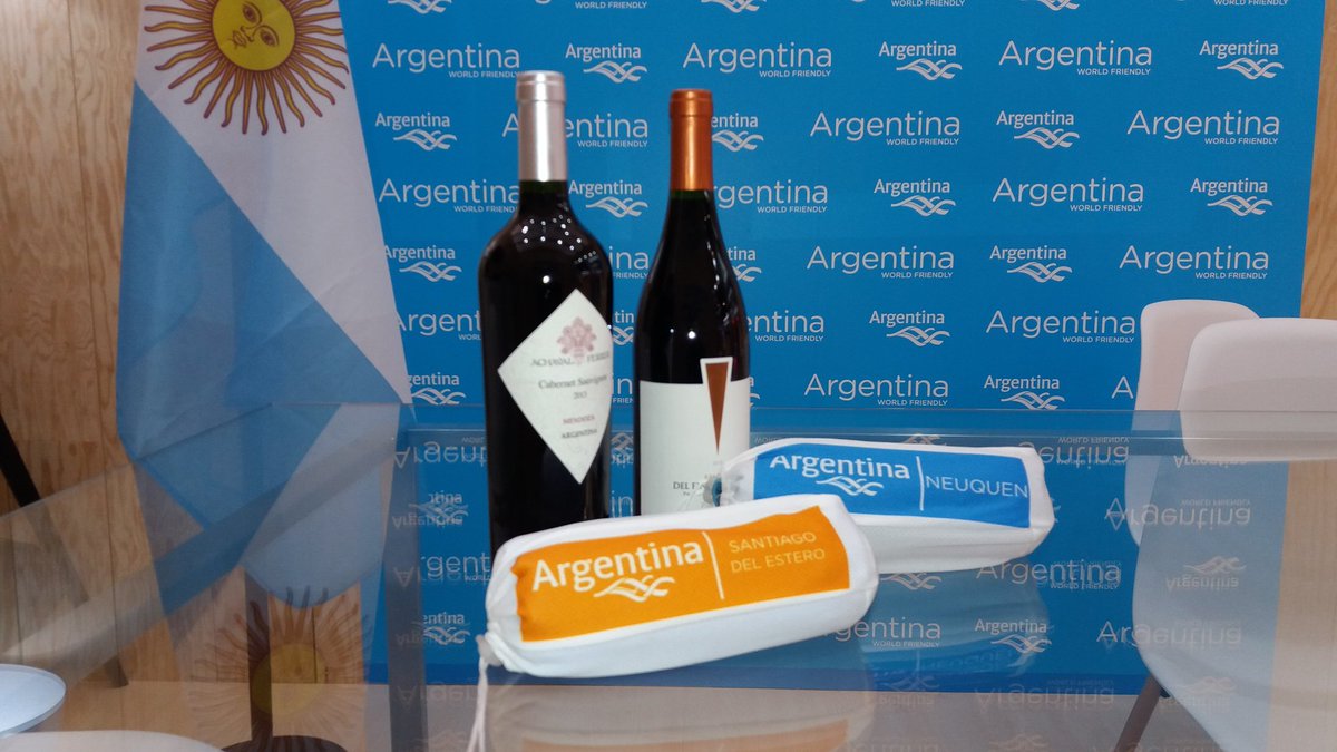 tangomice's tweet photo. Last day to Tweet your Tango Picture with the hashtag  #ibtm_argentina @ibtmworld @Emora_Franco https://t.co/VVhCxfGfzC