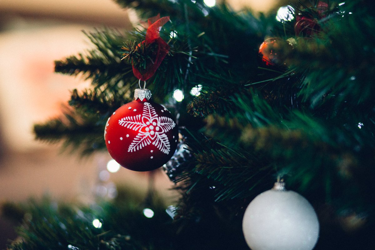 StPeterMancroft's tweet photo. Our Christmas Tree Festival is now officially open *applause* - visit today from 10am-8pm, Fri 10am-5pm, Sat 10am-4pm, Sun 1-4pm, Mon 10am-4pm and enjoy some FREE fir fun ππππππππππ https://t.co/hGNjho9JNm
