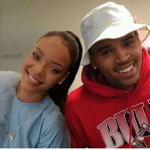 Lilga5's tweet photo. The beautiful image oooo. They are in over the moon https://t.co/1iUNyvbYf0