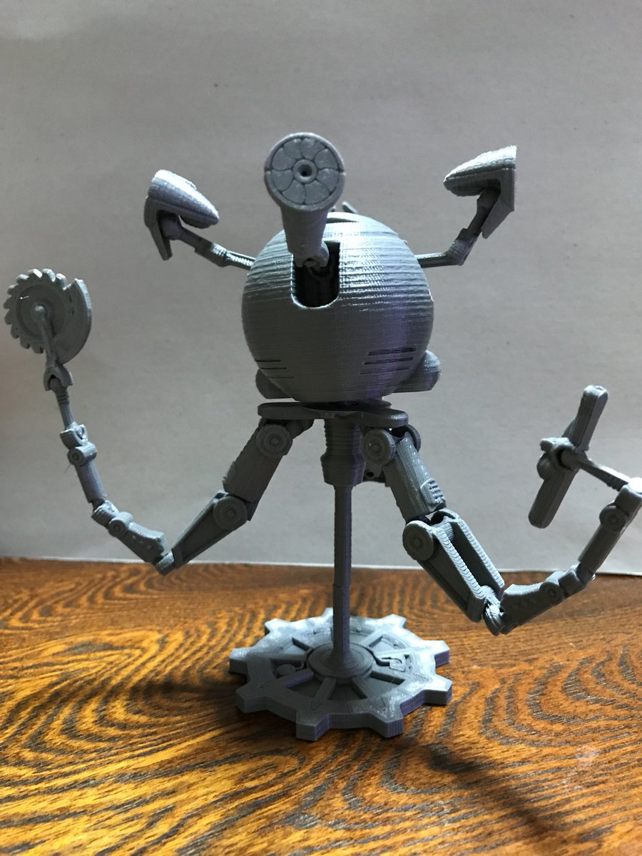 コズワースとプロテクトロンのフィギュアを公式が中々発売してくれない