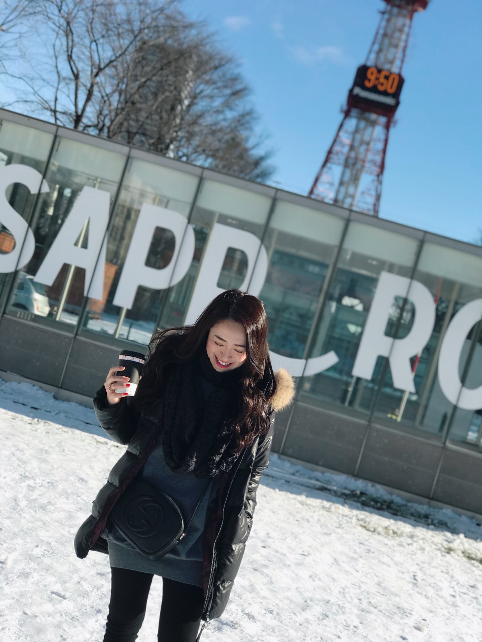 りょうこ 週末に北海道へ旅行に行きました 弾丸旅行 旅行 女子旅 北海道 札幌 小樽 雪 冬 ダウン ダウンコート ポートレート 大学生 女子大生 就活 アイドル キチョハナカンシャ T Co Znqmpatwrz Twitter