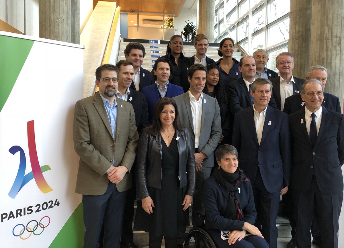 vincentroger75's tweet photo. Autour de Pierre-Olivier Beckers, Président de la commission de coordination de @Paris2024 et du CIO, nous sommes réunis pour le premier séminaire d’orientation des Jeux olympiques et paralympiques de #Paris2024. https://t.co/uRfUSmu1Jz