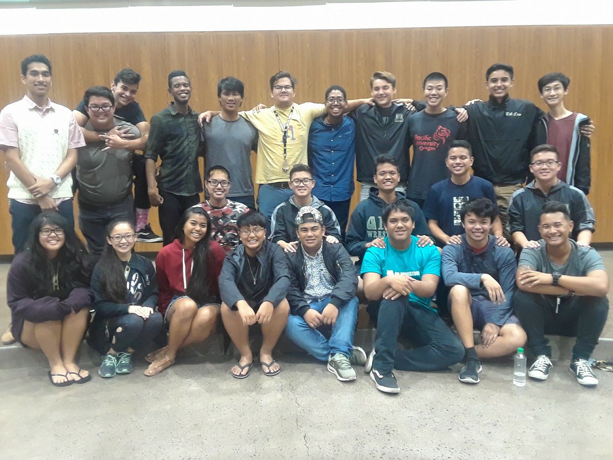 jayme_daszek's tweet photo. Happy i came back to Hawai'i and marched with these great people👌 https://t.co/WJ049NJisJ