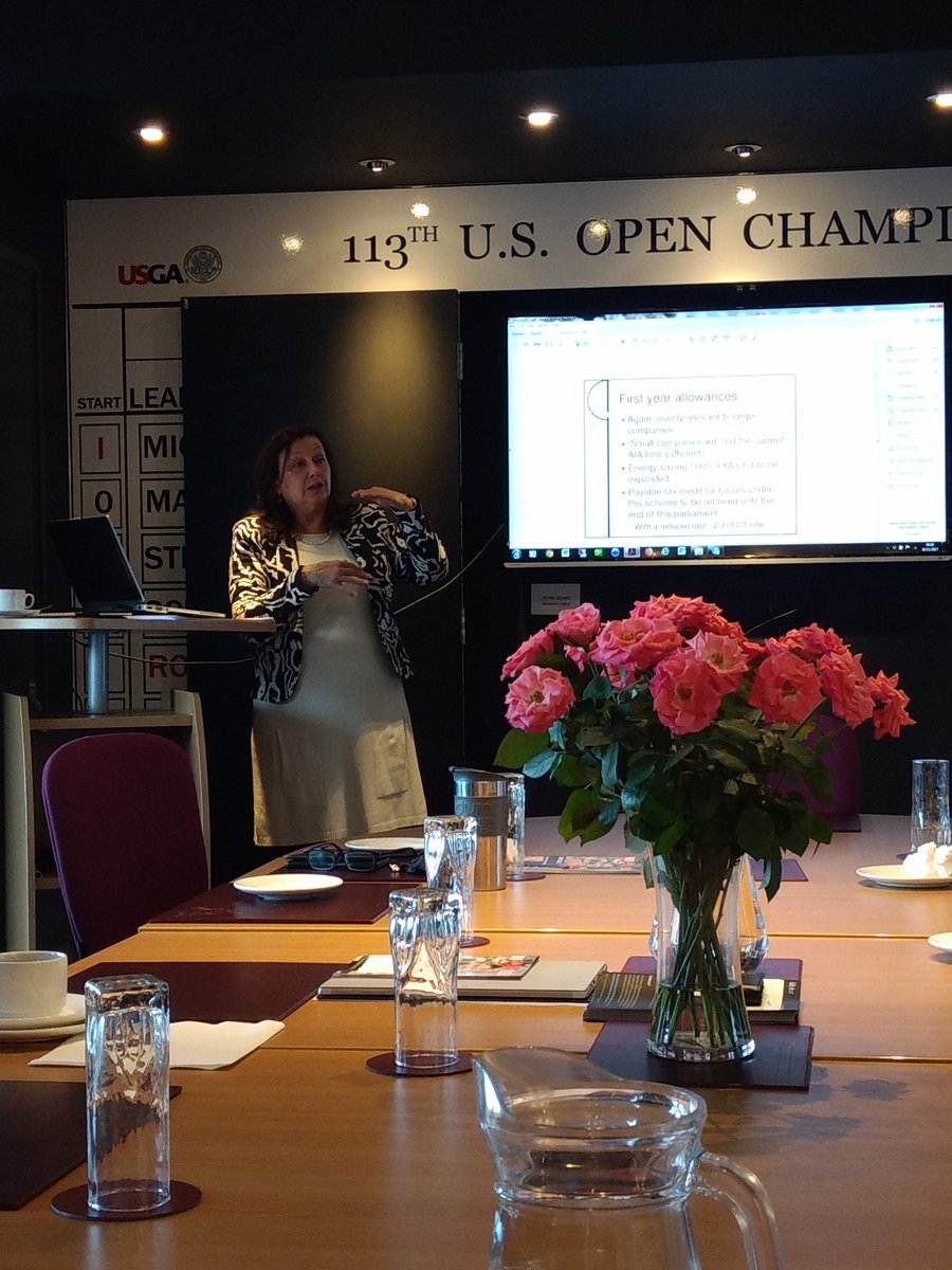 Fleet4Business's tweet photo. Flowers, plenty of corporation tax information and more from the budget by Margaret Turner of @turner_co. A 10 minutes perfect for a room of business owners. #BusinessNetworking #Fleet4Business #CorporationTax https://t.co/X3GbA3p54D