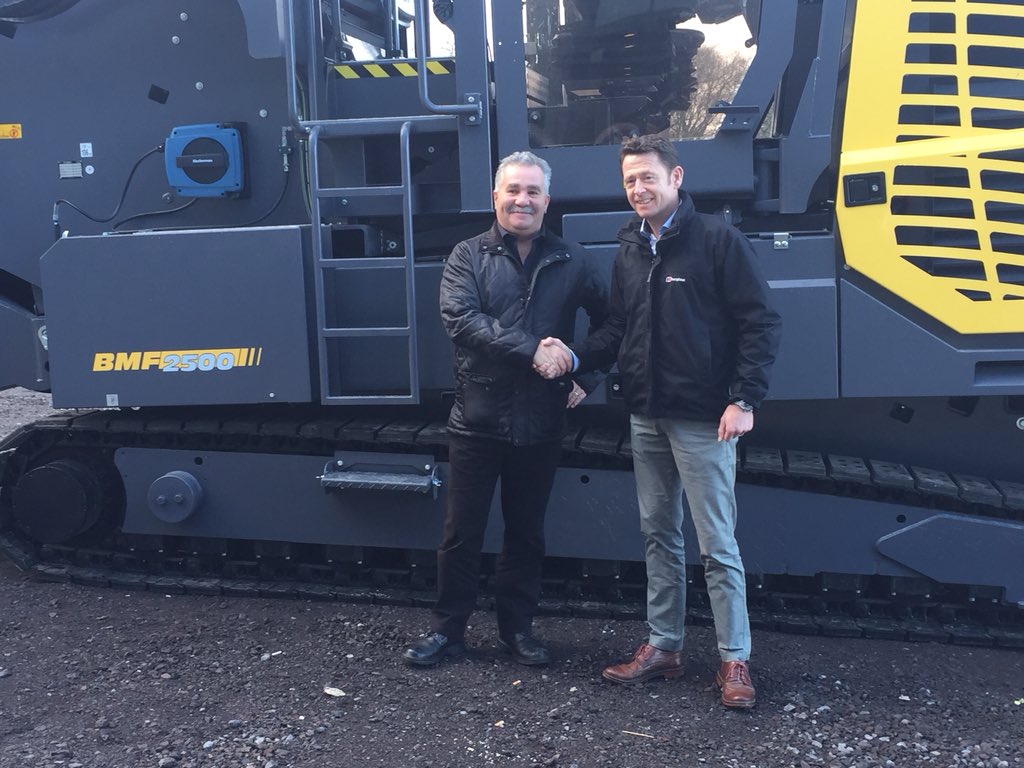 Andy Holman celebrates 30years working for CBL. Congratulations Andy. <a href="/SturgessRichard/">Richard Sturgess</a> <a href="/cbl_plant/">CBL</a>