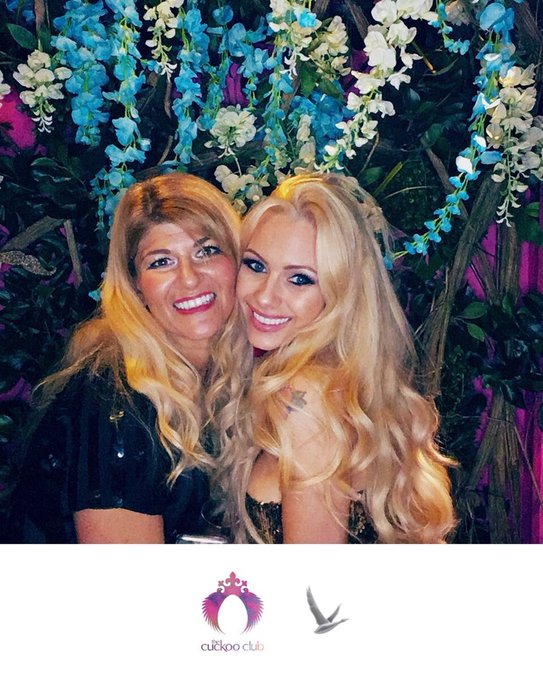 Loved hosting the @griefencounter charity event last night with the hubba dubs..! Well done @CarlyKEQ<a class="tags" target="_blank" title="On Twitter" href="/?out=eyJ0eXAiOiJKV1QiLCJhbGciOiJIUzUxMiJ9.eyJpYXQiOjE3MjE4OTExMDEsImlzcyI6InR3cG9ybnN0YXJzLmNvbSIsIm5iZiI6MTcyMTg5MTEwMSwiZXhwIjoxNzUzNDI3MTAxLCJyZWRpcmVjdF91cmwiOiJodHRwczovL3R3aXR0ZXIuY29tL2dyaWVmZW5jb3VudGVyIn0.ydS3ZcsgySNedyS7bWawr8D_b5TA1FwEa23NviPFXj8dK3Qi_UZGP-3UVw_kC6CB8ICfxtyvZKUR4VGfeAxB1A">@griefencounter</a><a href="/tag/ootd"class="tags"><span>#ootd</span></a><a href="/tag/pregnant"class="tags"><span>#pregnant</span></a><a href="/tag/yeezy"class="tags"><span>#yeezy</span></a><a href="/tag/maternitystyle"class="tags"><span>#maternitystyle</span></a><a href="/tag/pregn"class="tags"><span>#pregn</span></a>