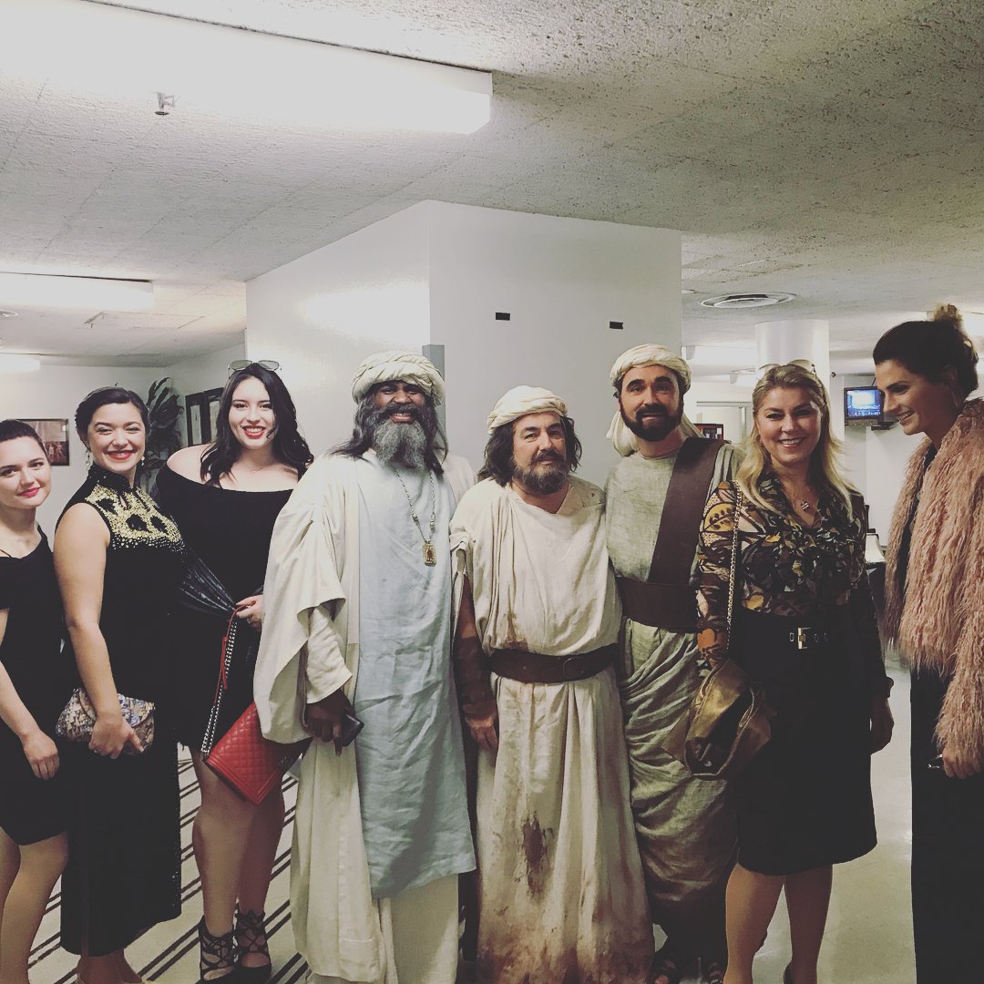 barbara_bruno77's tweet photo. milenakitic: At #LAOpera #LAO #chorus #MilenaKitic #operasinger #mezzosoprano #maestra #actress #StanaKatic #castle #nabucco #mkvocalstudio #OCAVA-in-Rome #students #operasingers #proudofmystudents❤️
https://t.co/EoNSV1g9Mb https://t.co/e97ZxVJ67v