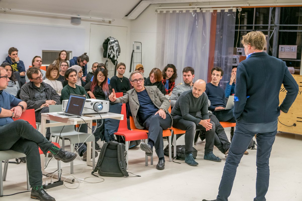 IIT meets The Why Factory. OnTheGo final review with Felix Madrazo, Wiel Arets &amp; Winy Maas. 

#FutureVisions #FutureCity #WinyMaas #TuDelft #TheWhyFactory #WieArets #IITArchitecture #OnTheGo
