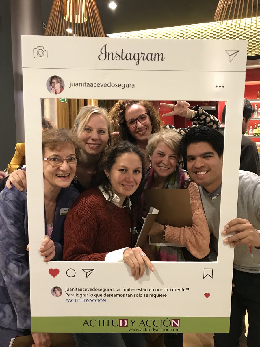 williamgomezco's tweet photo. Lo increíble de conocer personas con una misma #Ilusión gracias @juanitaacevedo por crear #Conexiones increíbles y a mi #TeamBlue les envío un abrazo cargado de #actitudyacción https://t.co/IICRI6jEHf