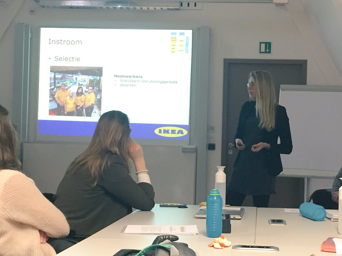 Onze masterstudenten in HRM geven het beste van zichzelf wanneer ze hun HR-audit voorstellen. @AntwMgtSchool Knap werk!