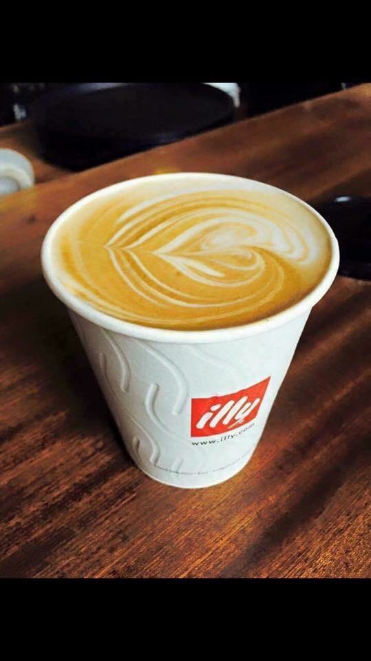 RowantreeEnnis's tweet photo. Do you like to start your day with a delicious coffee ? #livehappilly #loveilly #rowan3 https://t.co/f6JRBeXeo2