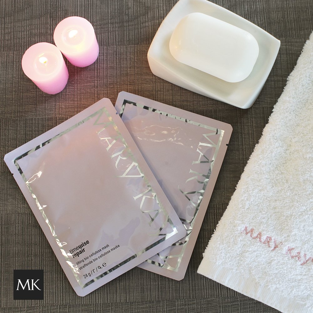 marykayespana's tweet photo. 30 minutos para ti… ¡Regálate un momento de relax mientras la Mascarilla Reafirmante de Bio-Celulosa TimeWise Repair hace su efecto! https://t.co/jTHntsl8mQ
#MultimaskingMK #SpaenCasa #Belleza https://t.co/SweFEbJMUC