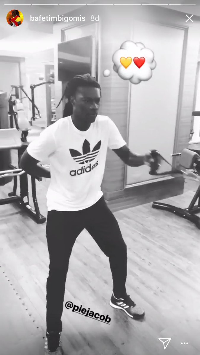 DemecGala's tweet photo. Bafetimbi Gomis haftasonu oynanacak olan Beşiktaş JK maçına hazırlanıyor. @BafGomis #BJKvGS #Hedef21 https://t.co/XG43brhc52