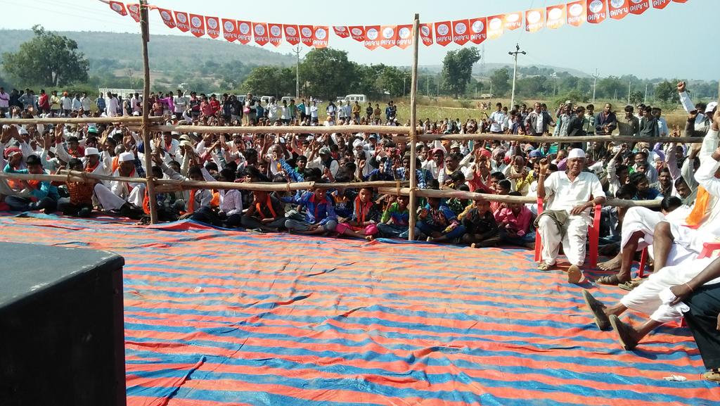 bjp4Mahisagar's tweet photo. આજરોજ ગુજરાતી ફિલ્મના મહાનાયક શ્રી નરેશ કનોડિયા ૧૨૩ સંતરામપુર વિધાનસભામાં #BJP4SANTRAMPUR. https://t.co/5eeb2fTBNa