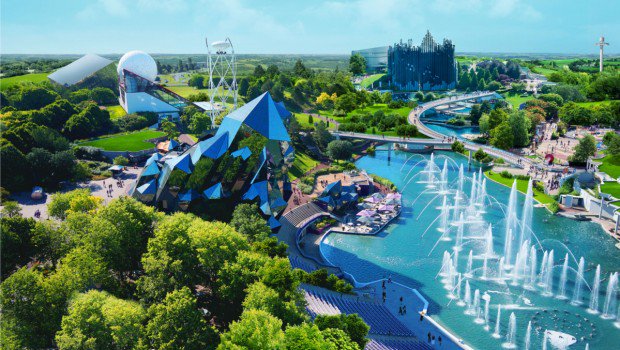 parkerlebnis's tweet image. Nach erfolgreicher Jubiläums-Saison 2017: Futuroscope zieht Bau eines zweiten Freizeitparks in Betracht parkerlebnis.de/futuroscope-pl…