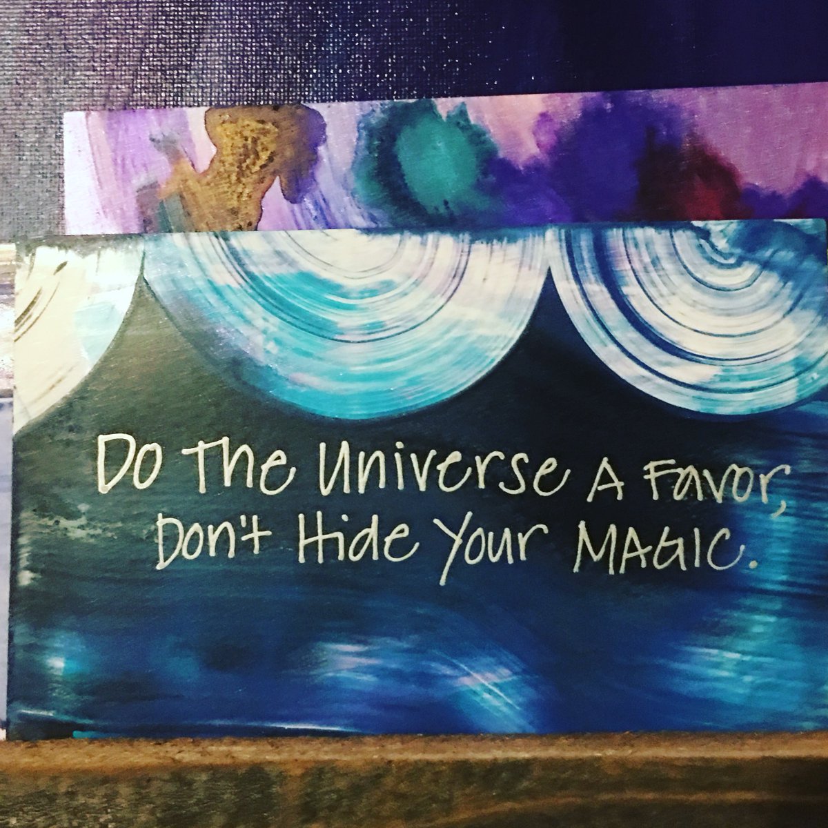 MiniRowRow's tweet photo. Itโs taken me awhile, but Iโm finally heeding this amazing piece of advice. #DontHideYourMagic https://t.co/35zg7PYBOx