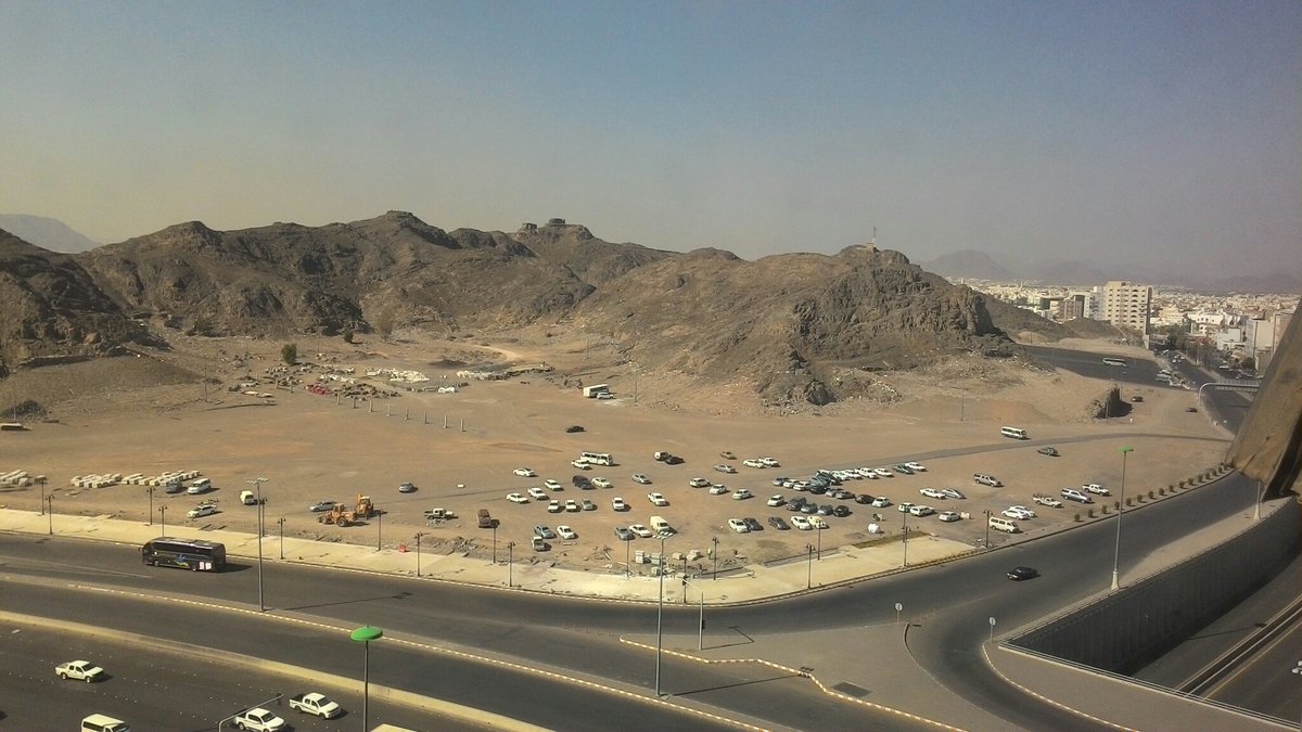 アハマド・ユスマニー tweet media