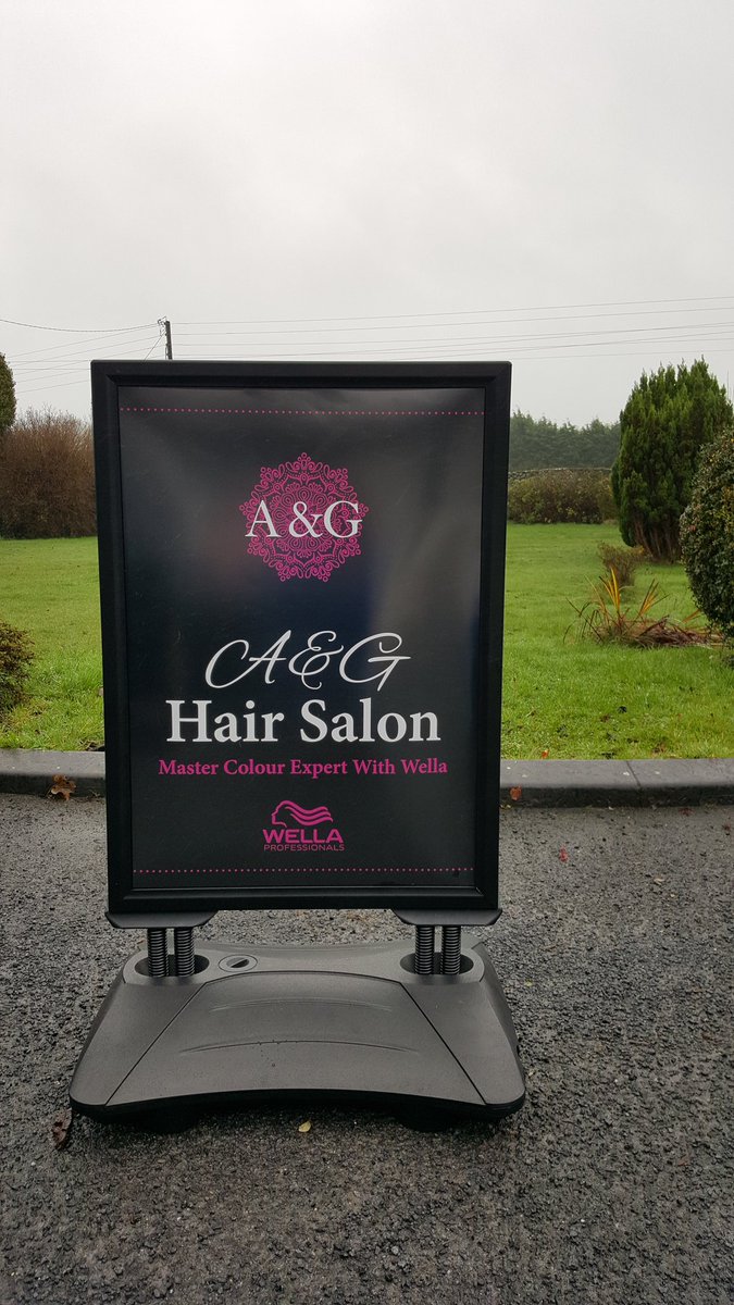 BridgeSigns's tweet image. A1 Black windmaster pavement sign with A1 posters fittedSign and 2 posters €140 +VAT @ 23%. . Delivery €10 + VAT if required 087 7977080 to order