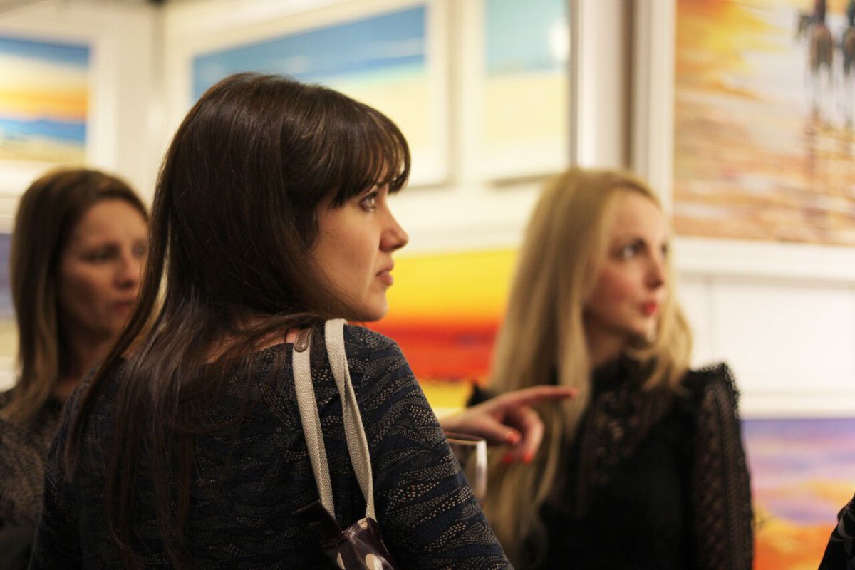 chesterartsfair's tweet photo. The countdown for #CAF18 has been reset. Thank you to all our #CAF17 exhibitors and visitors who invested in some great #artwork throughout the weekend. Looking forward to doing it all again same time, same place next year 😀 #Chester #ArtFair https://t.co/jowZ06Wfbh