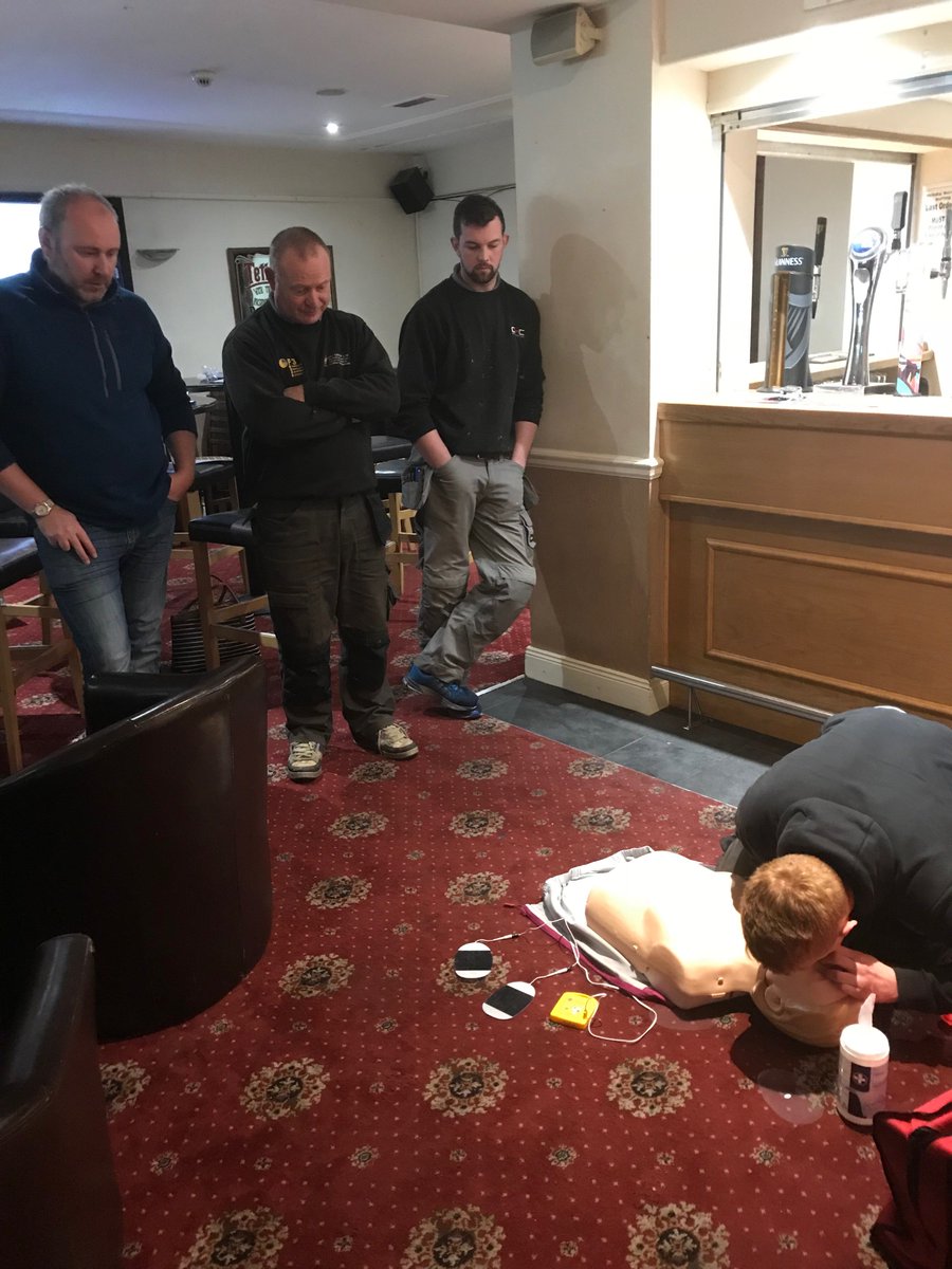 CHCGroupLtd's tweet photo. CHC employees undertook a First Aid course yesterday to raise safety awareness in the workplace. By raising awareness we are helping to reduce the number of accidents that occur in our workplace through diligence and knowledge.
#CHC #FIRSTAID #POSTIVEBUSINESSCULTURE #AWARENESS https://t.co/i6kEMGHW78