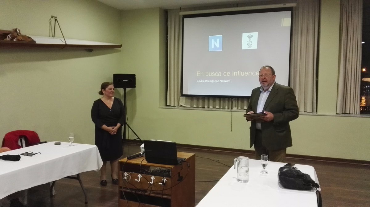 SevillaNetwork's tweet photo. Asi fue la conferencia de @lmonterorguez en @RCLabradores , con @ManuelCasero1  @ProductividadIn  @carmenolmolara  @paraestarmejor  @gdombor  @jaimefuertes13 https://t.co/eWtCSB1bu9