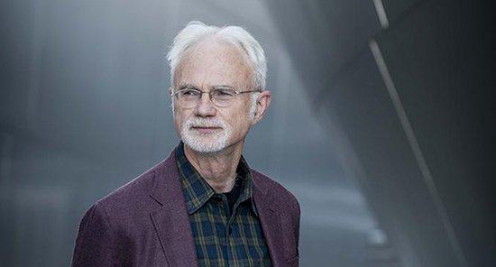 John Adams <a href="/HellTweet/">John Adams</a> estrena mundialmente en la <a href="/SFOpera/">San Francisco Opera</a> su octava ópera, 'Girls of the Golden West', ambientada en la Fiebre del Oro de 1850 en California. El autor del libreto es su colaborador habitual Peter Sellars a partir de fuentes originales ➡️ bit.ly/2iEYYJ4