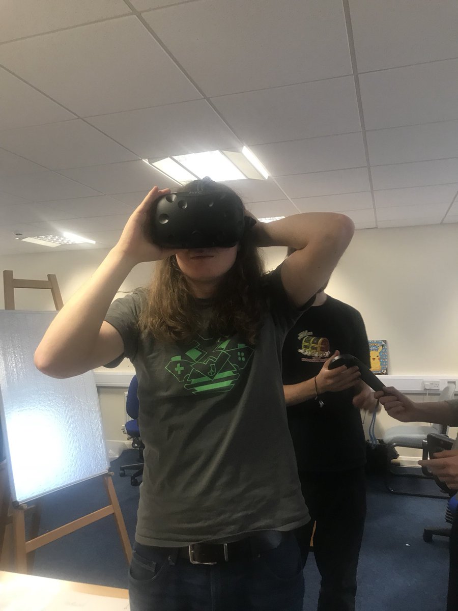 education_emile's tweet photo. We are really excited to be working with the Vive @htcvive #LearnWithEmile https://t.co/ODzYqG9NaI