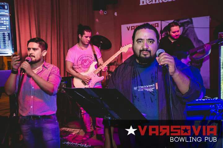 olderclassics's tweet photo. Algunas imágenes de nuestro paso por Varsovia Bowling Pub! https://t.co/V5TBrVnrtB