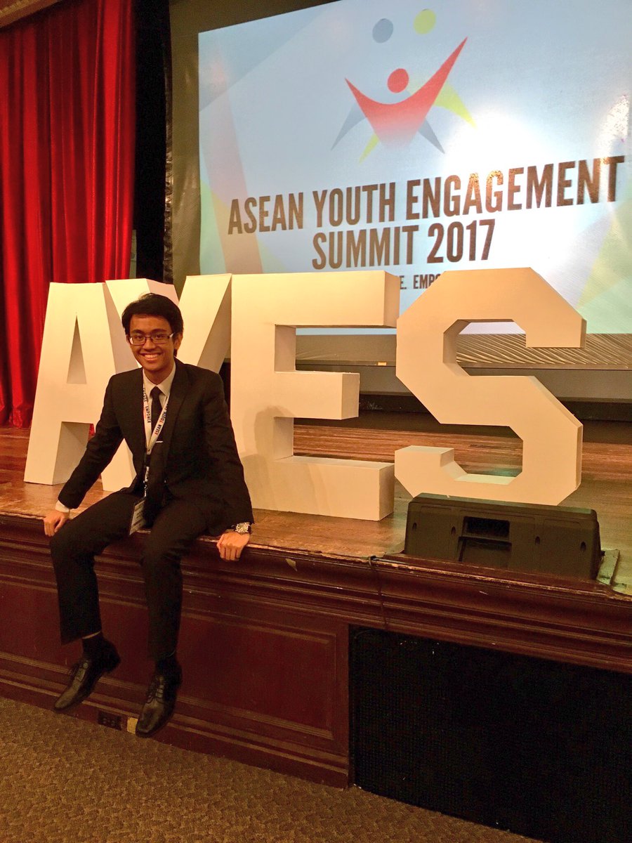 godwilmagat's tweet photo. Itโs finally over.
#AYES2017 https://t.co/ViiG5LK96f
