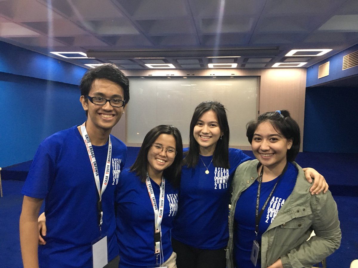 godwilmagat's tweet photo. Itโs finally over.
#AYES2017 https://t.co/ViiG5LK96f
