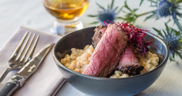 How about porridge for this #StAndrewsDay ? It's not just for breakfast you know! #porridge #scotland qualityfoodanddrink.com/features/porri…