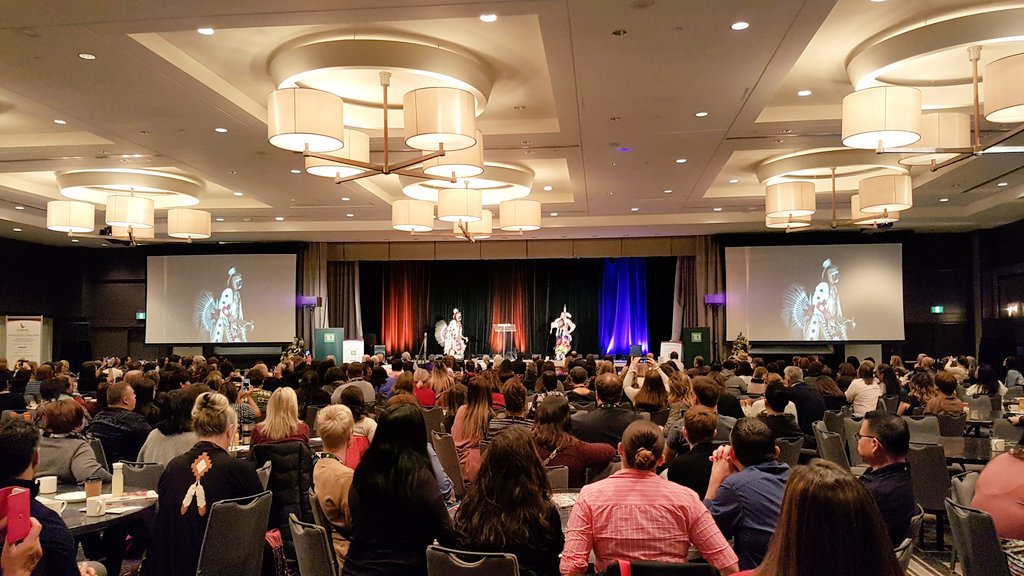 jackielconnell's tweet photo. Beautiful opening to the @Indspire #NationalGathering for Indigenous Education ❤ @lindsey_trudeau @seiler_karin @suki7194 @artjunkie1978 #winnipegsd https://t.co/3JnQYapBuy