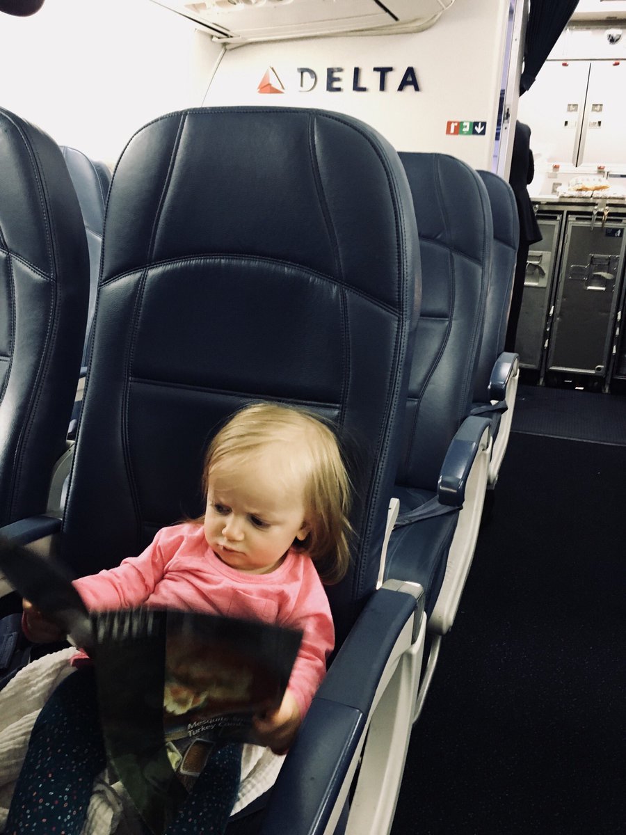 julesarjes's tweet photo. @Delta Penny is already a big fan of the #Delta experience. #keepclimbing #futuremillionmiler #flydelta #wanderer #adventure https://t.co/GRiVRncHyJ