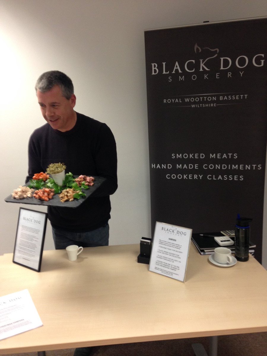 Bowman_House's tweet photo. Great evening @SOTSwindon @blackdogsmokery @Bowman_House https://t.co/yur5WhcQl4