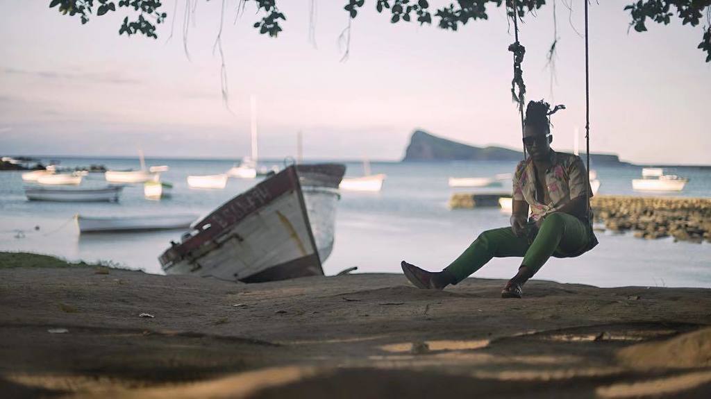 iseedifferent's tweet photo. Mount choosy island. #RatherbeinMauritius
#MyMauritius
#AmazingMauritius
@maritius.za https://t.co/Kb2tqNICJR
