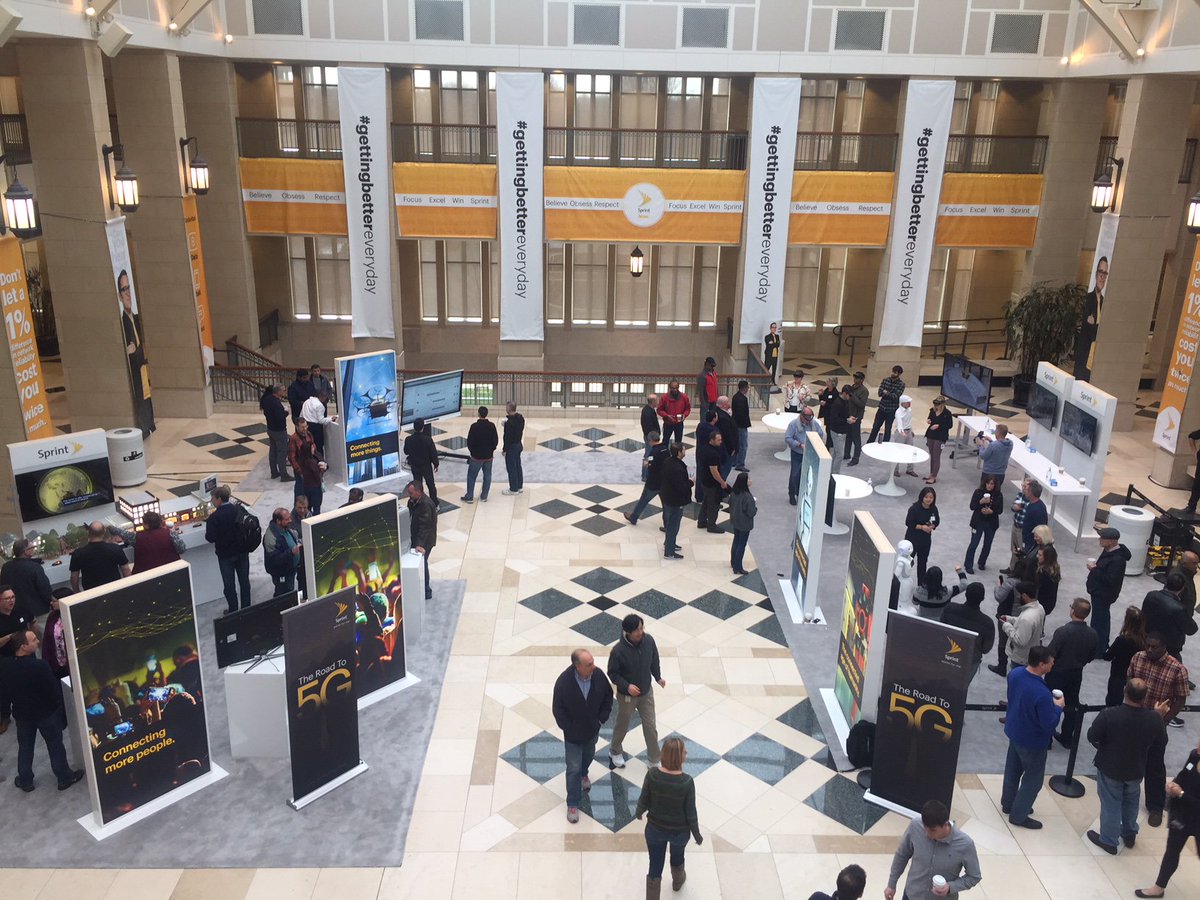 guengott68's tweet image. .@Sprint’s road to #5G! #SprintTeam put on incredible show cases of the potential of #5G with some of our partners! Exploring #Robotics, #MassiveMIMO, #IoT,#VR and much more! #Softbank #WorksForMe