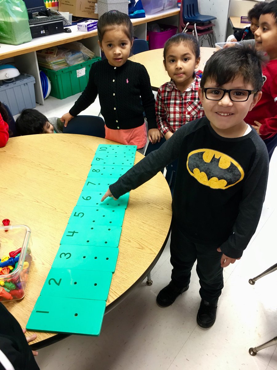 Kate Carofine tweet media