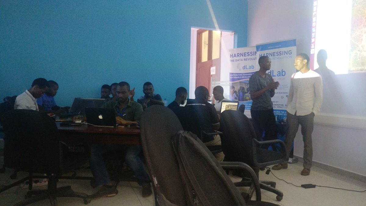 ChazRwige's tweet photo. Mapping #Geita with @RamaniHuria @OSM_TZ and @MaptimeTZ for #WAD2017 
End #GBV 
#DataRevolutionTZ 
@dLabTz @PEPFAR @MCC_Data https://t.co/Ty1M4vW6pD