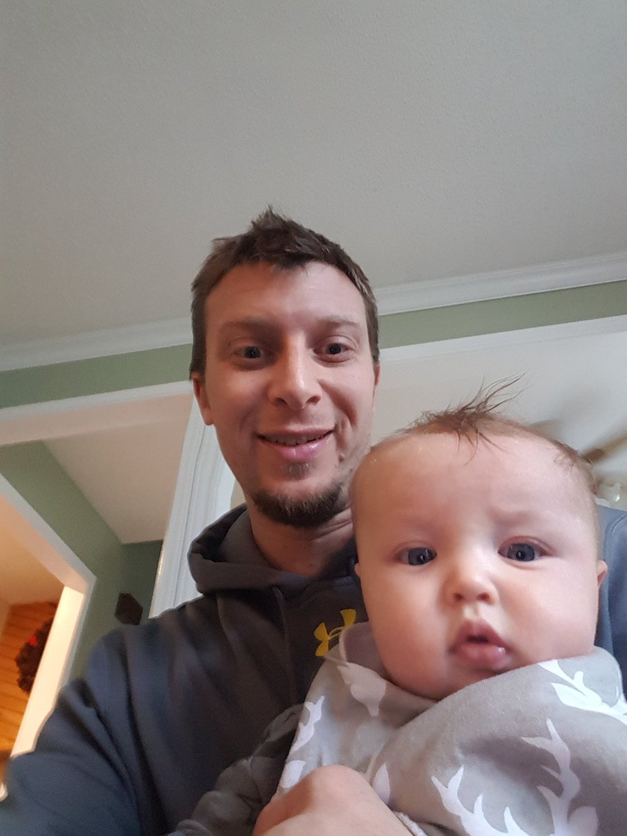 Smswaile's tweet photo. Clarkey-boy and I rocking the same hair https://t.co/sbt18AJtVe