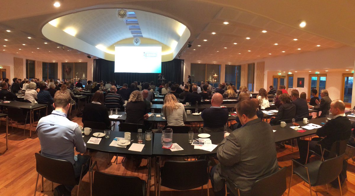 MedTech_Inno's tweet photo. @YngreLaeger lukker og slukker @IngeniorIDA #drivinghealthtech med efterlysning af en national strategi for #sundhedsteknologi, en opfordring til at gentænke sundhedsvæsenets opgaver samt i højere grad at bringe aktører indenfor sundhedsteknologi sammen #medtech #futureweekDK https://t.co/BY4vRMB70r