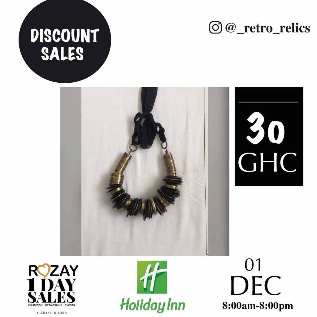 the_zalfa's tweet photo. Come thru tomorrow!! Holiday Inn Hotel, Airport City, Accra. 8am to 8pm. 

Last pop-up for the year! Free wine, chocolate, candy and juice, yes juice!! 

New collection, best picks, affordable prices. You know we gotchu 😘😘

#RetroRelics #ThriftStore #HolidayShopping ❤️💕 https://t.co/wij89szBRp