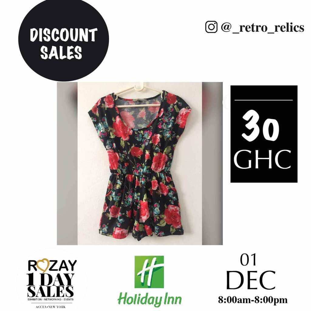the_zalfa's tweet photo. Come thru tomorrow!! Holiday Inn Hotel, Airport City, Accra. 8am to 8pm. 

Last pop-up for the year! Free wine, chocolate, candy and juice, yes juice!! 

New collection, best picks, affordable prices. You know we gotchu 😘😘

#RetroRelics #ThriftStore #HolidayShopping ❤️💕 https://t.co/wij89szBRp