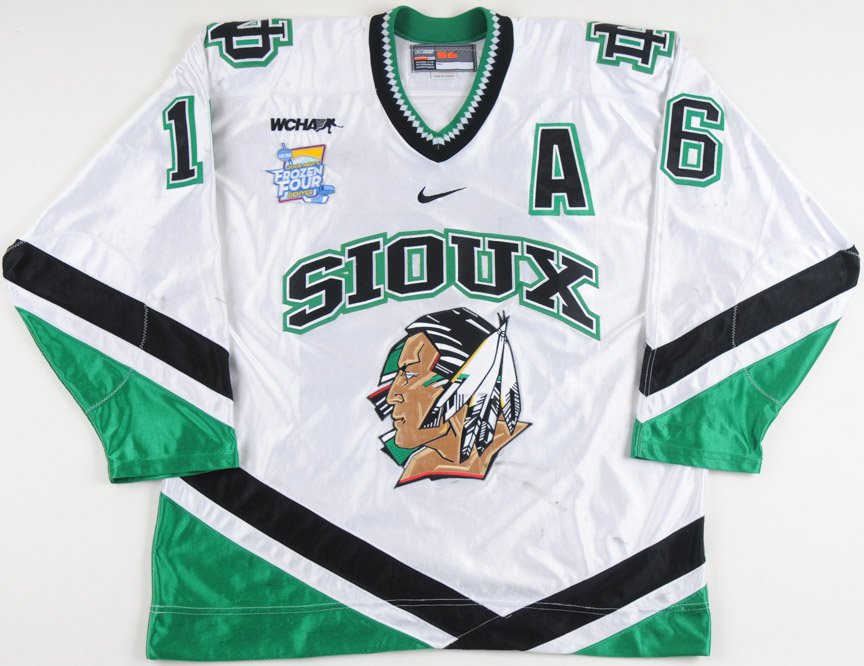 GameWornAuction's tweet photo. Fall 2017 Auction Highlights: Frozen Four!

Ryan Duncan 2007-08 North Dakota Fighting Sioux Game Worn Jersey
Photo Matched!
Frozen Four!

https://t.co/qZQQNv2L9O    

Auction Closes November 30, 2017 - 1 Day Left to Bid!

#UND #NorthDakota #Sioux #FightingSioux #NCAA #HobeyBaker https://t.co/7Z0ATYyV6K