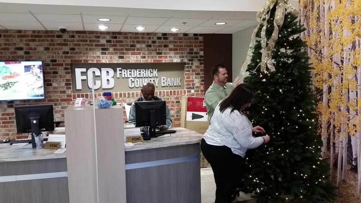 RyanConner1's tweet photo. Getting in the holiday spirit at Aspen Ridge #happyholidays https://t.co/hrlWLF8cIF
